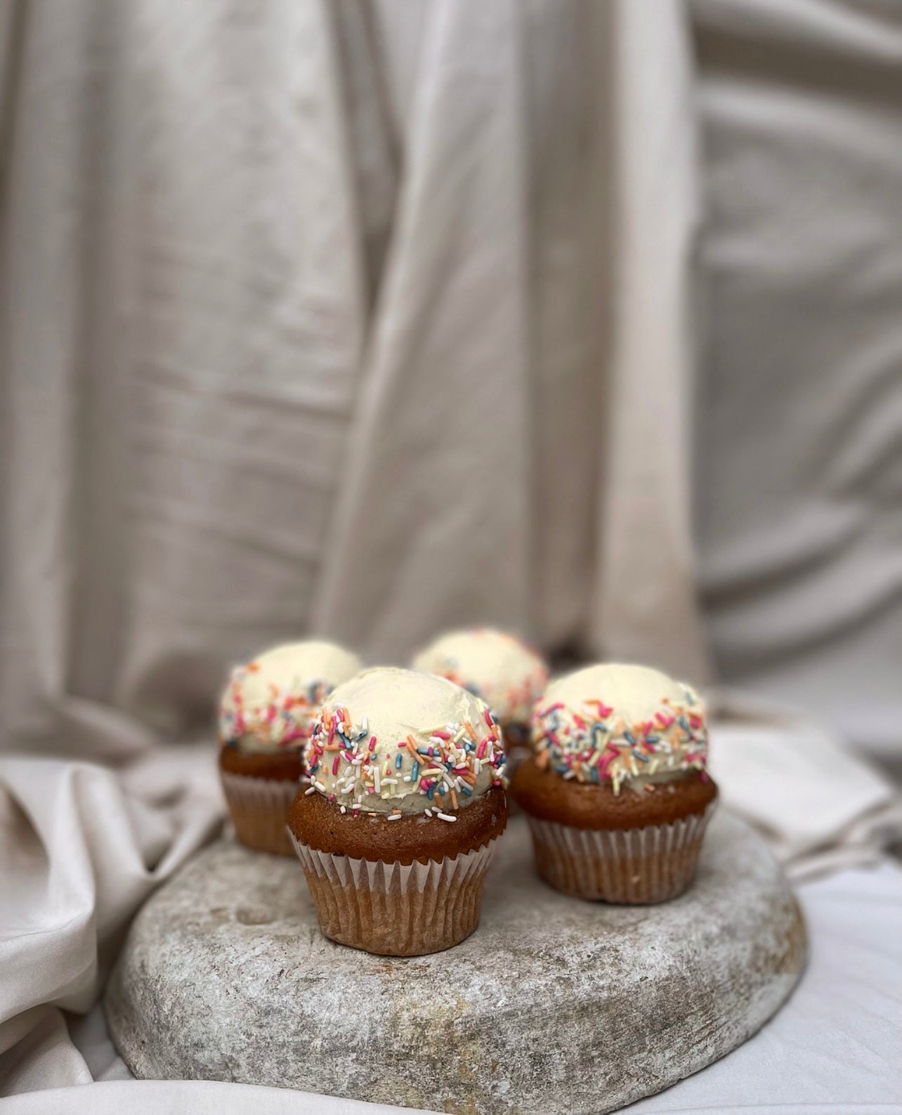gourmet funfetti cupcakes
