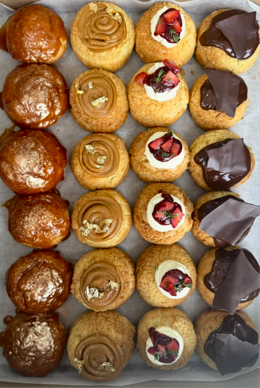 Custard Puffs Box
