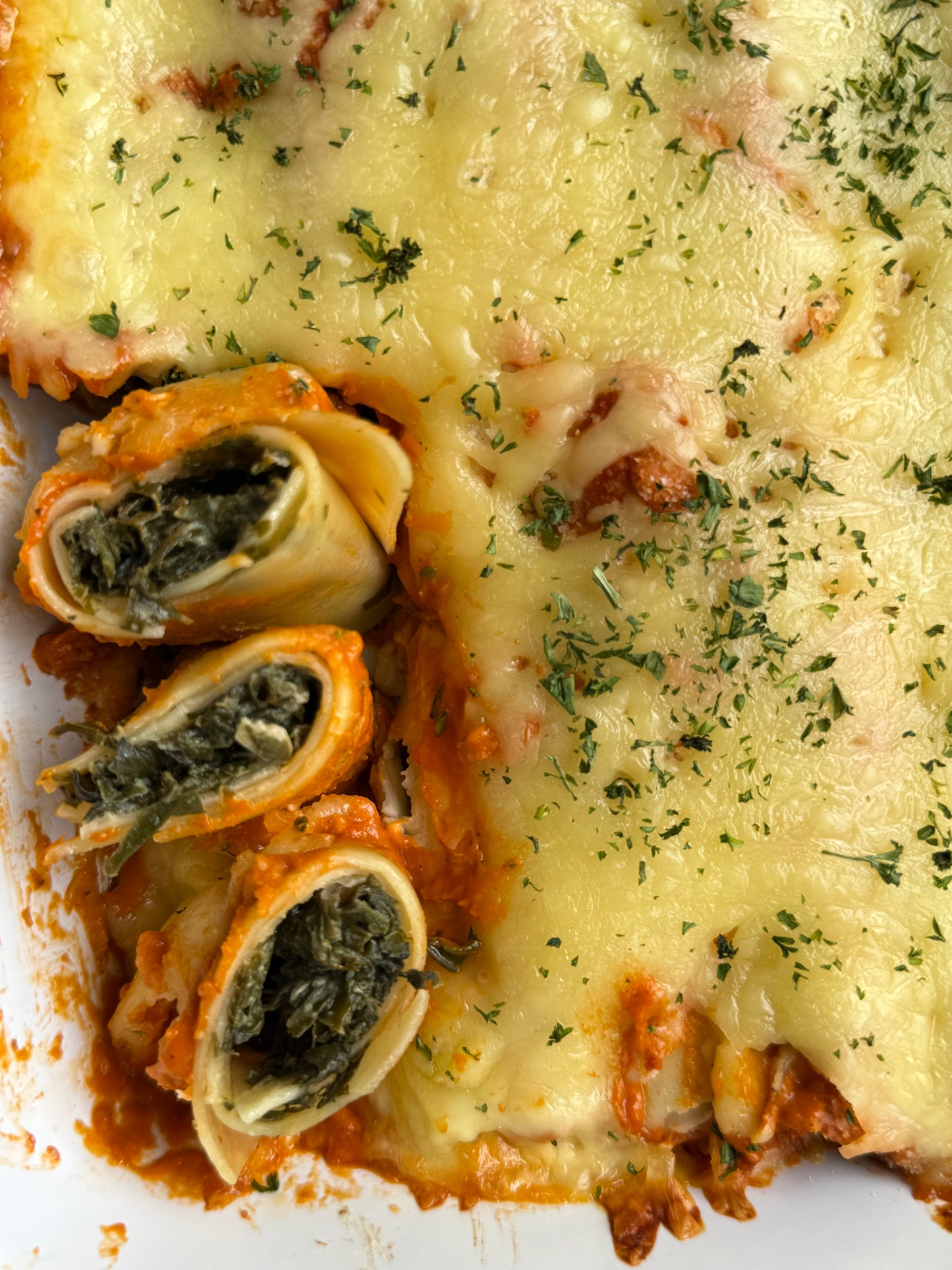 spinach and feta lasagne roll ups