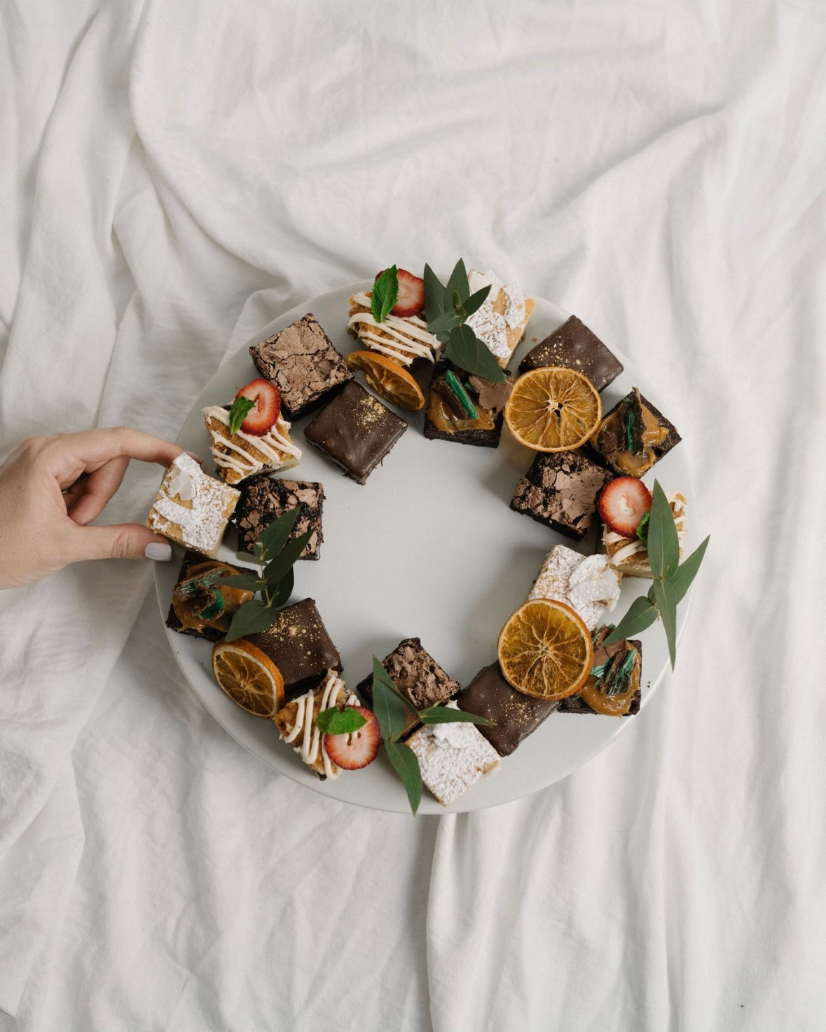 Brownie & Blondie Wreath