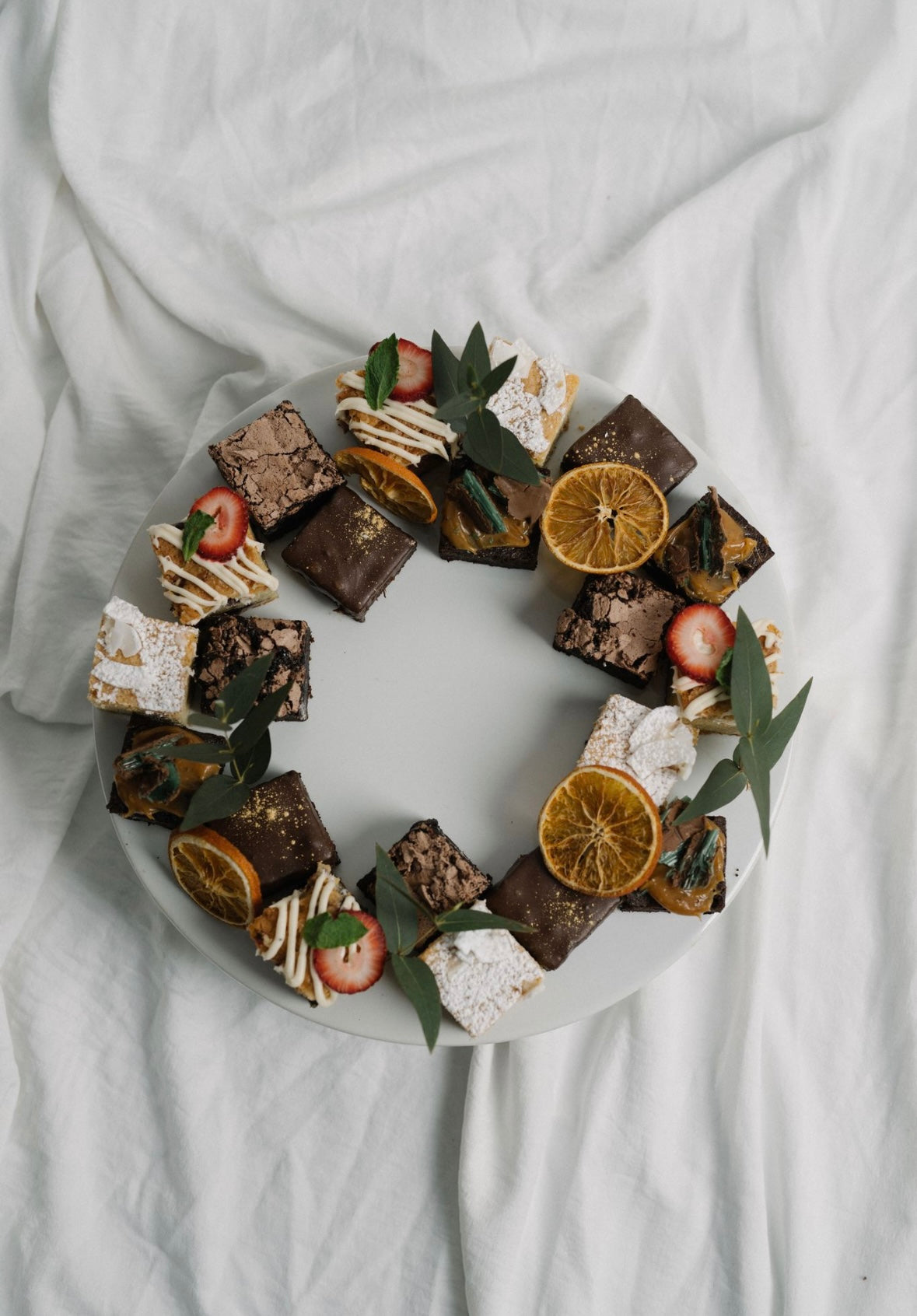 Brownie & Blondie Wreath