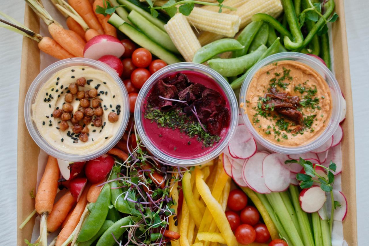Hummus & Crudite Platter