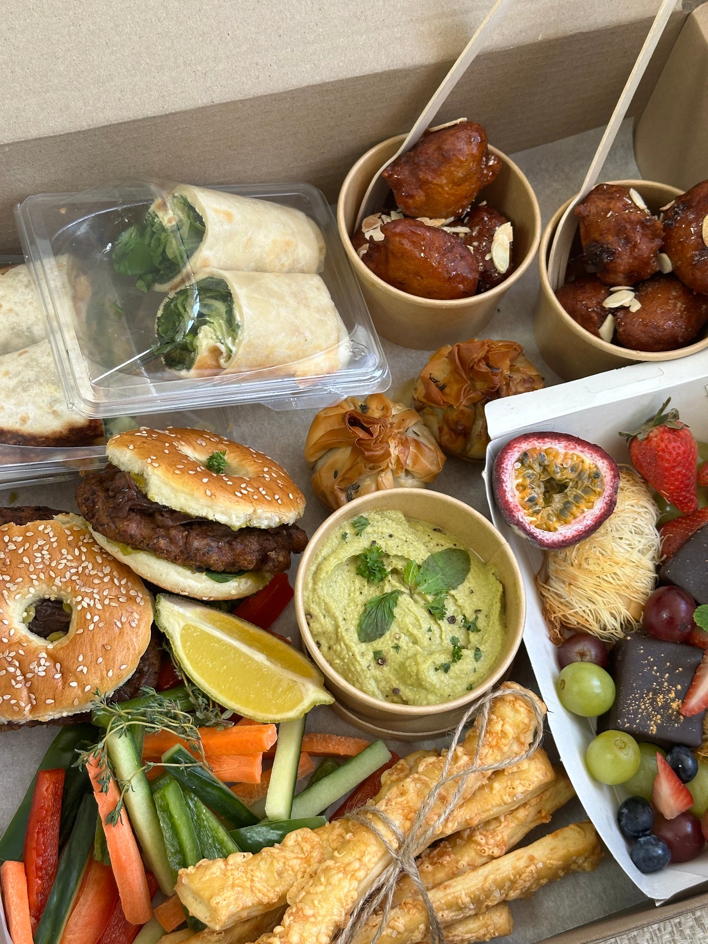 Picnic box for Two (vegetarian)