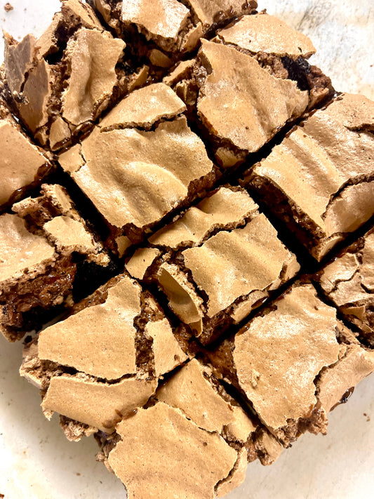 Moussy Meringue Chocolate Brownies